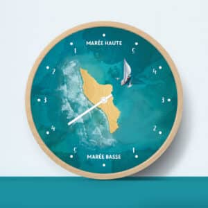 Horloge des marées Ile d'Oléron sur mur bord de mer
